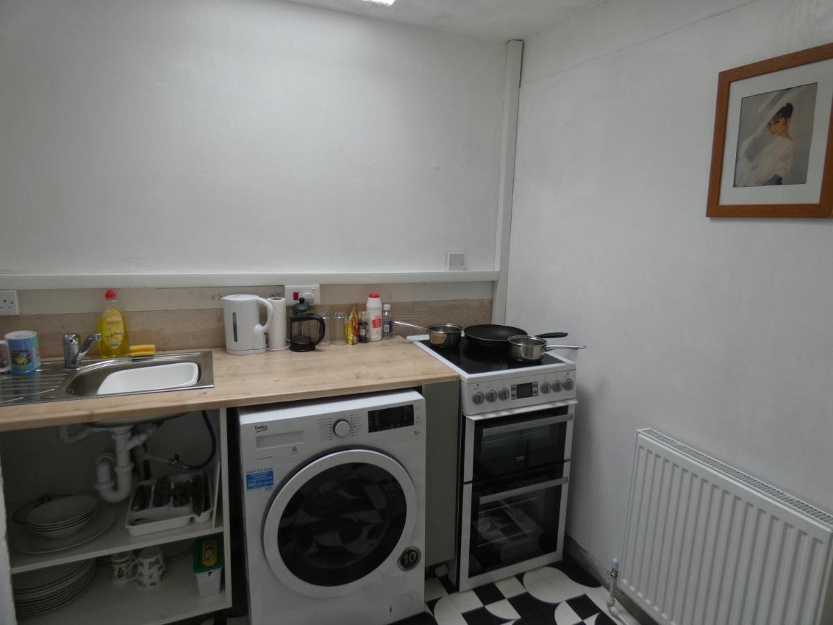 Bridge Street En Suite Rooms Merthyr Tydfil Εξωτερικό φωτογραφία