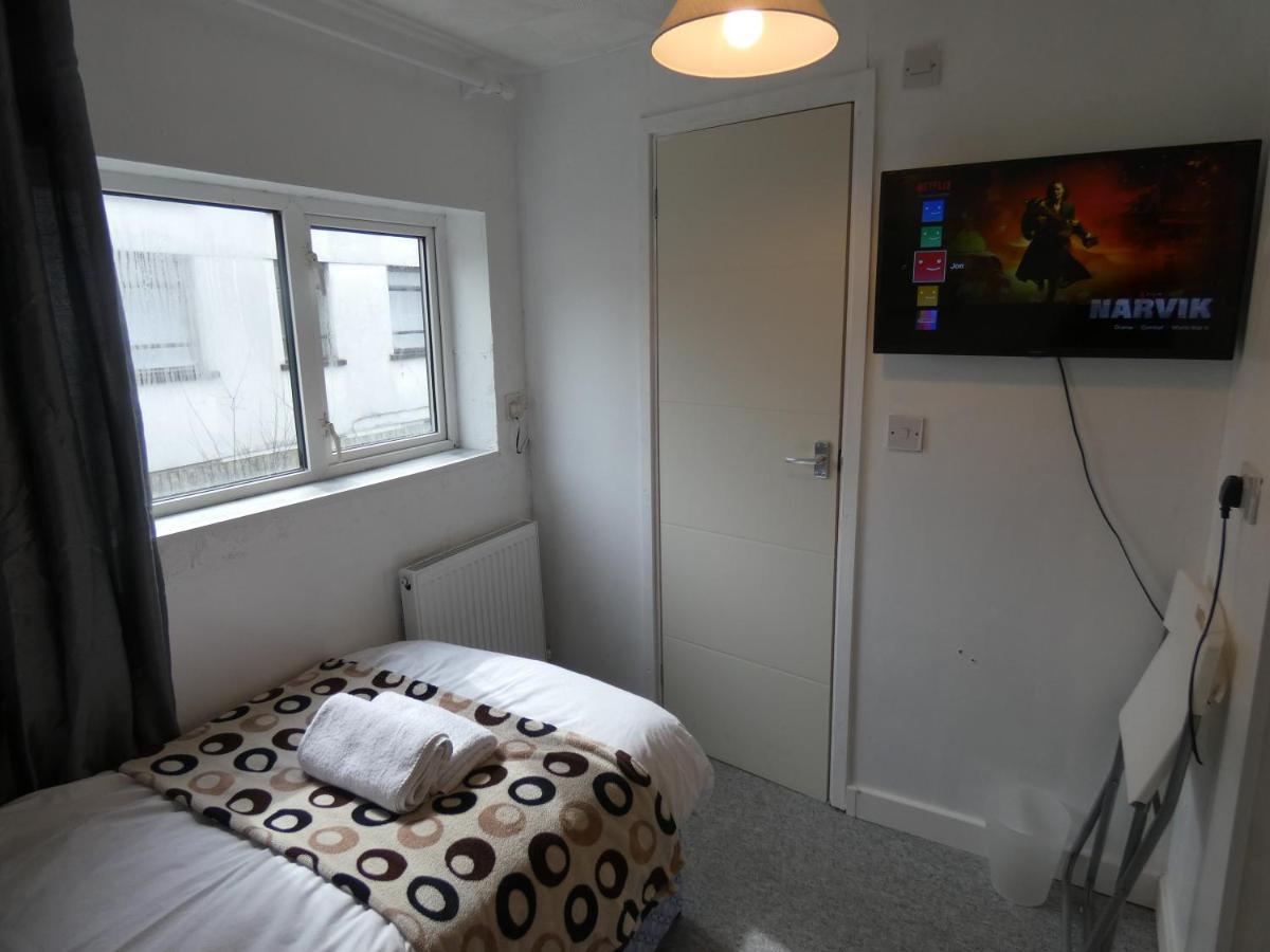 Bridge Street En Suite Rooms Merthyr Tydfil Εξωτερικό φωτογραφία